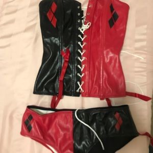Harley quinn red and black costume